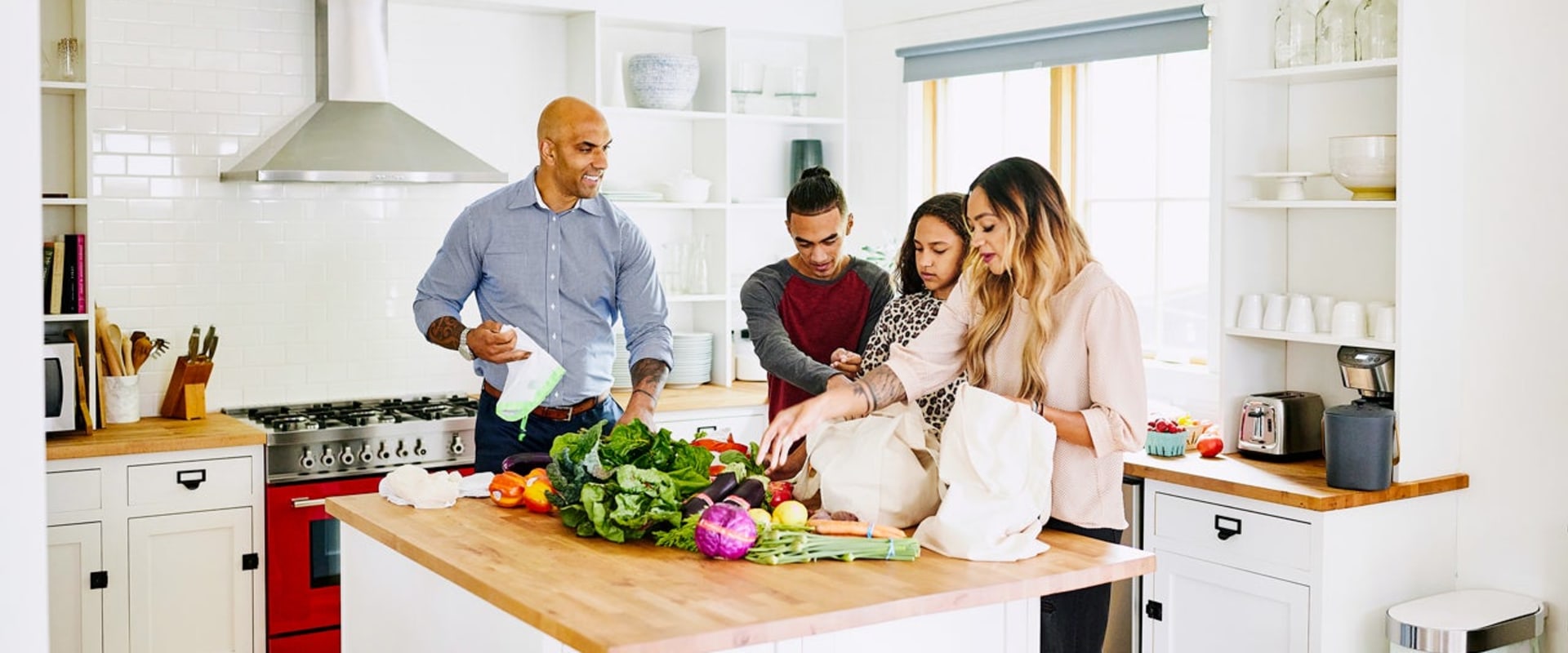 Creating a Household Budget: A Comprehensive Guide to Managing Your Home's Finances